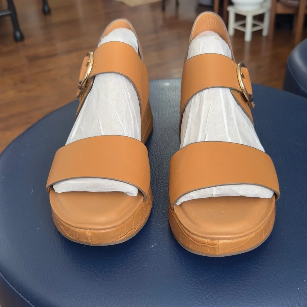 Women's Sofft Faedra Tan Wedge Sandals Sz 8.5 New‎ without box